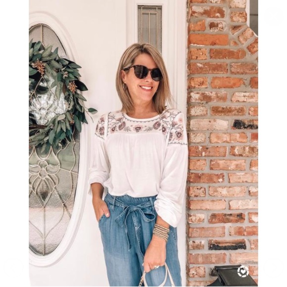 Knox Rose Long Sleeve Embroidered Knit Top NWT - Picture 4 of 8